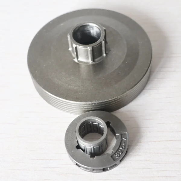 4500 5200 5800 Chainsaw Clutch Drum with Needle Bearing with 0.325-7 Teeth Sprocket Rim