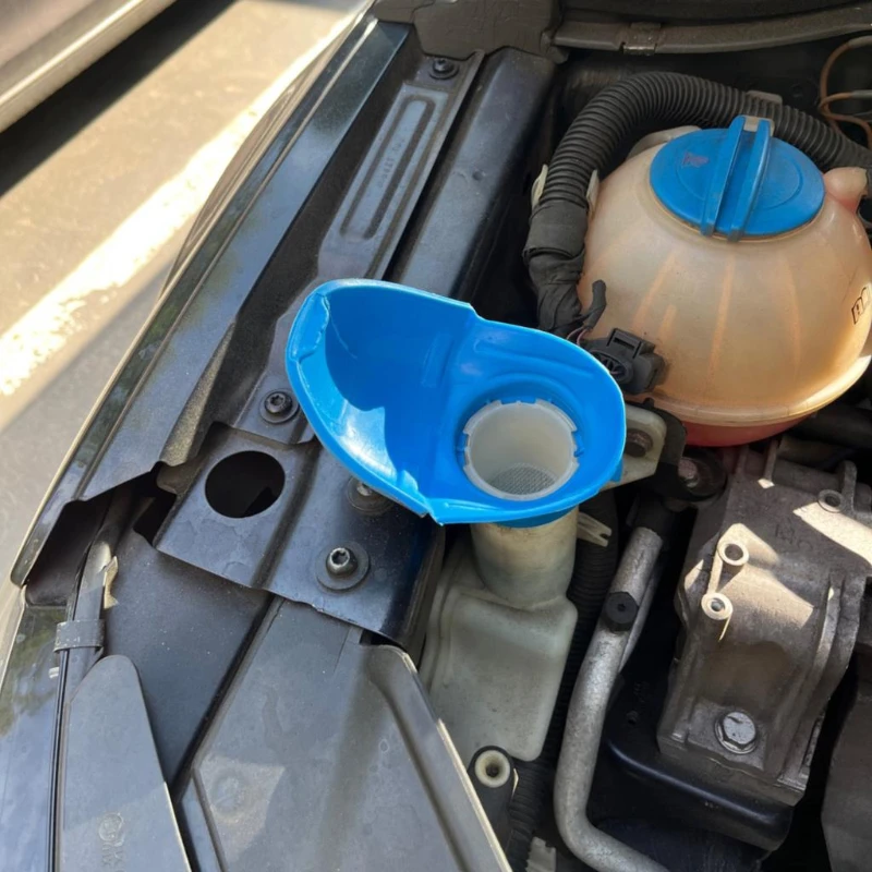Car wiper washer fluid tank cap Fuel tank cap Plastic for Audi Volkswagen Skoda - Image 4